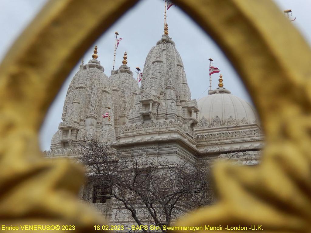 23 - London (U.K.) Baps Shri Swaminarayan temple